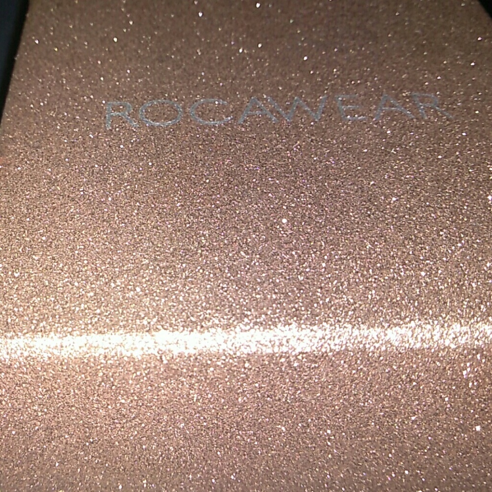 Gold Bangles Set(5) by RocaWear - Picture 3 of 6